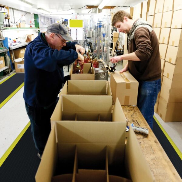 ergonomische-matte-airrug-schwarz-gelb